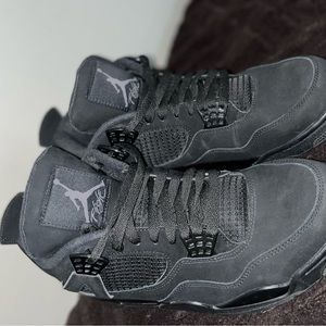 Jordan 4 Black Cats size 11. No box